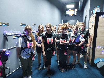 6.A - Laser Game